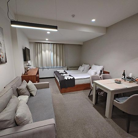 Star Hill - Koznik Konaci Apartamento Kopaonik Exterior foto