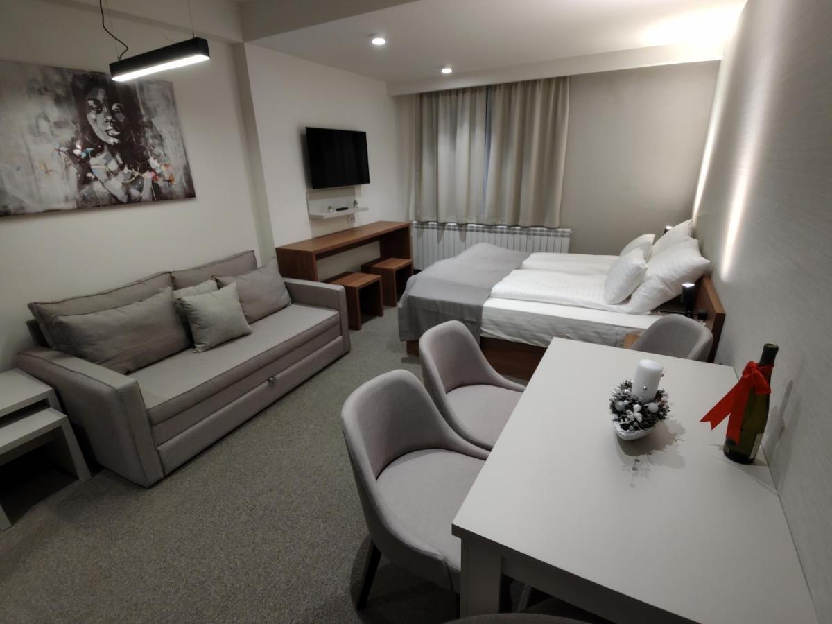 Star Hill - Koznik Konaci Apartamento Kopaonik Exterior foto
