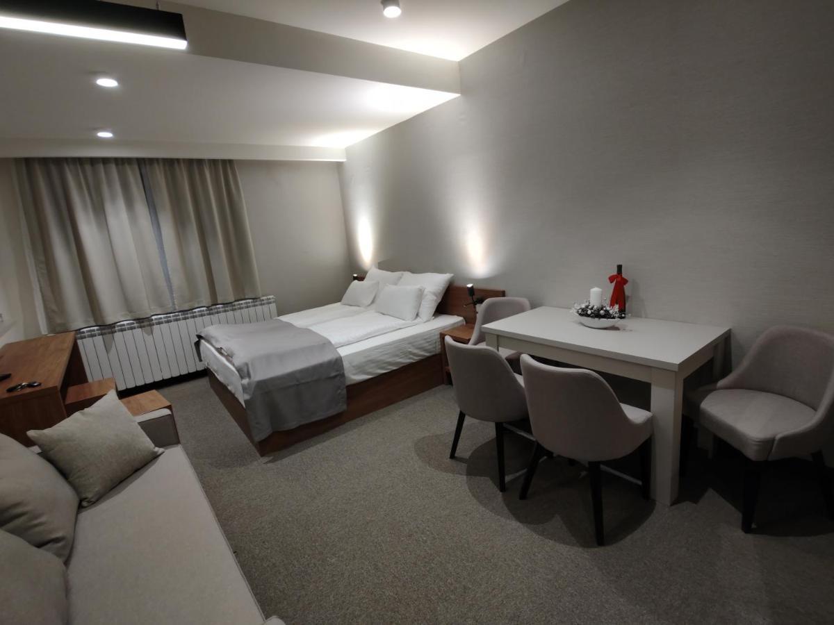 Star Hill - Koznik Konaci Apartamento Kopaonik Exterior foto