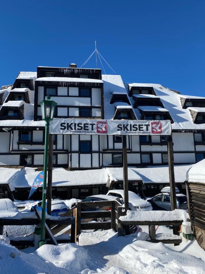 Star Hill - Koznik Konaci Apartamento Kopaonik Exterior foto