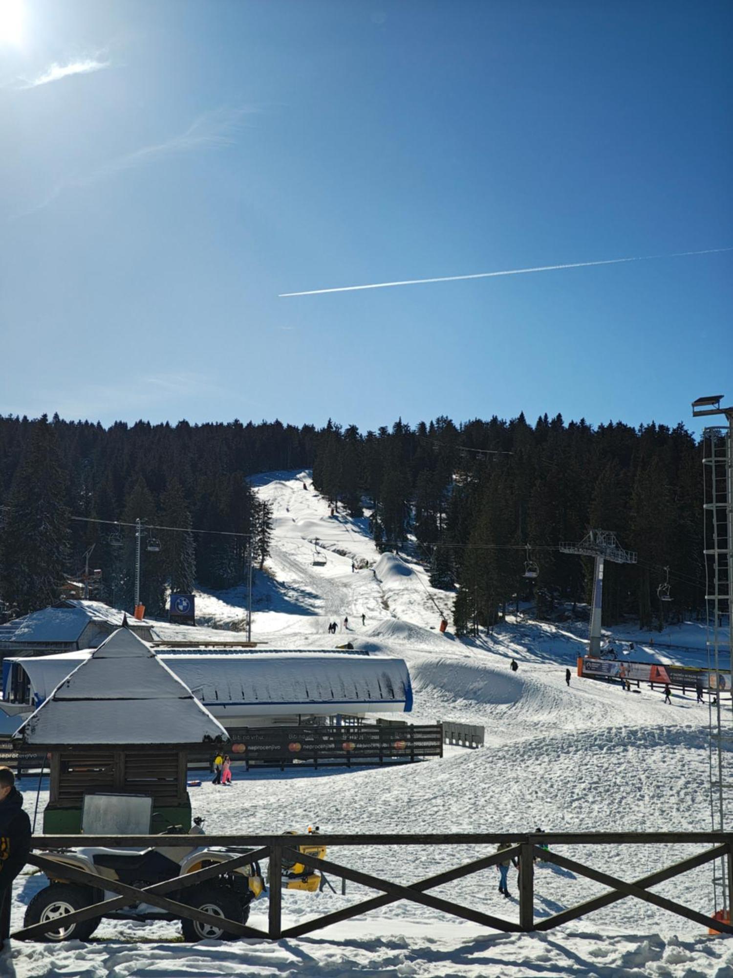 Star Hill - Koznik Konaci Apartamento Kopaonik Exterior foto